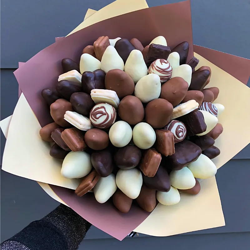 Букет из клубники Печенье поцелуев