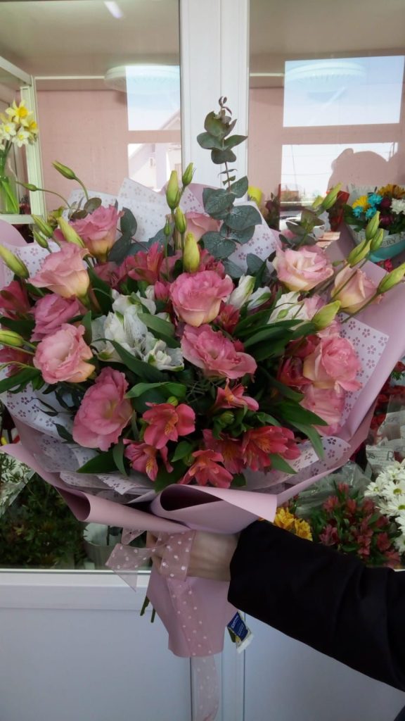 Отзыв от Ильмира на сайте Arna Flowers
